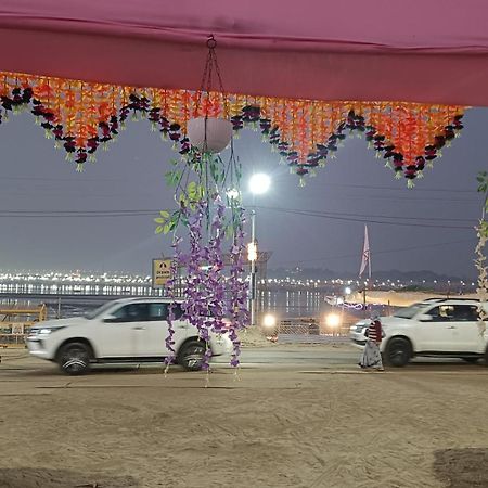 Mahakumbh Luxury Cottage Allāhābād Junction Dış mekan fotoğraf