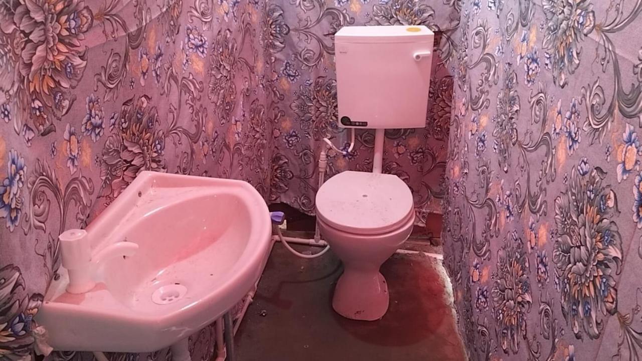Mahakumbh Luxury Cottage Allāhābād Junction Dış mekan fotoğraf